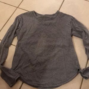 Rare snake skin lulu top!